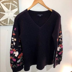 American Eagle Floral Embroidered Navy Sweater